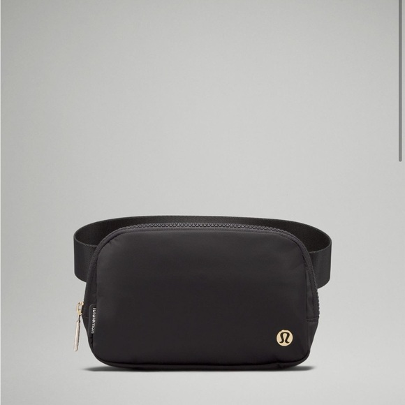 lululemon athletica Bags Nwt Lululemon Belt Bag Gold Hardware